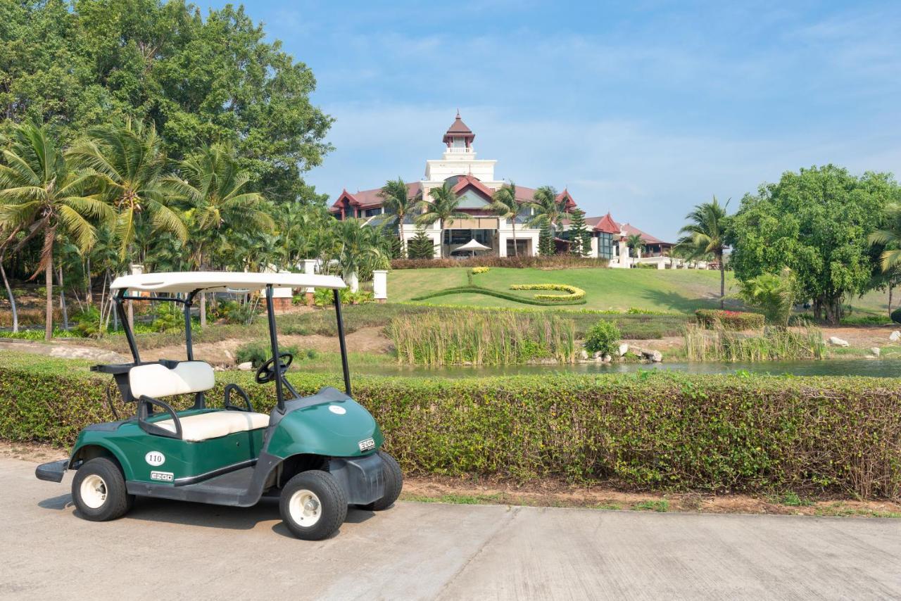 Springfield Village Golf & Spa Cha-Am Exterior foto