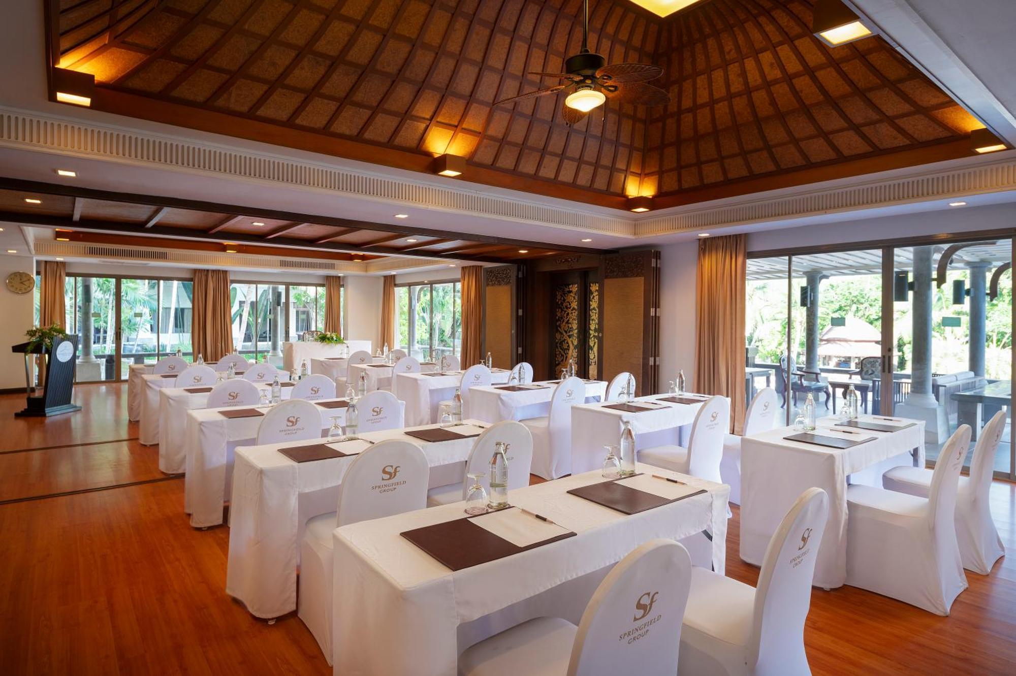 Springfield Village Golf & Spa Cha-Am Exterior foto